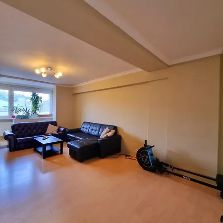 Big 4 Huge Appartement