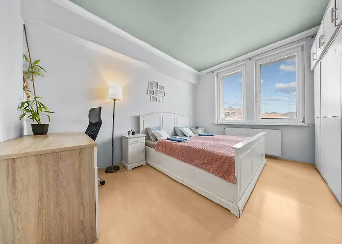 Big 4-room Spacious Apartment Bratislava