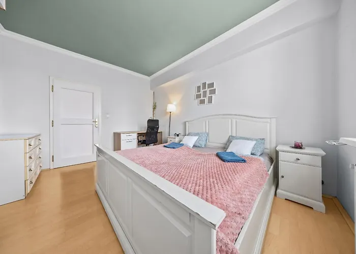 Big 4-room Spacious Apartament Bratislava