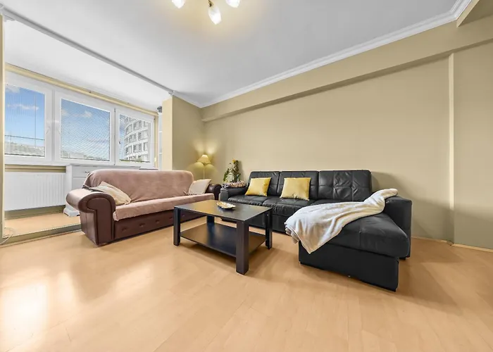 Big 4-room Spacious Μπρατισλάβα